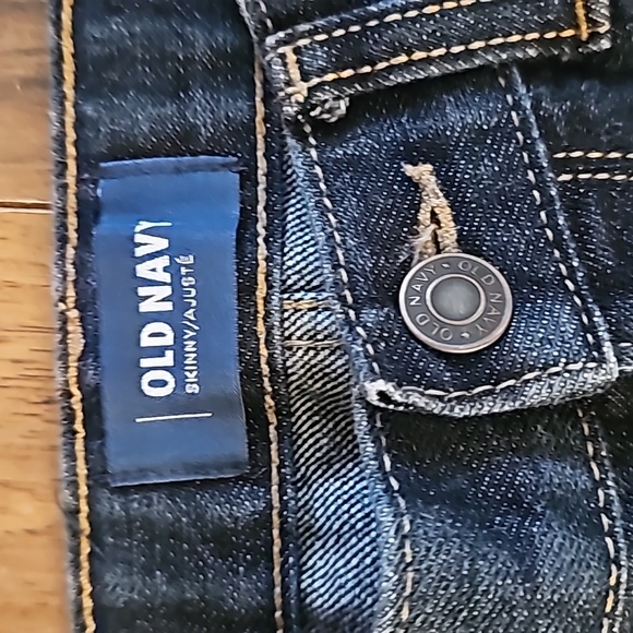 Faded style new boys jeans - Picture 2 of 3